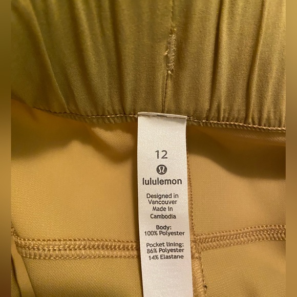 Lululemon Joggers - Picture 1 of 4